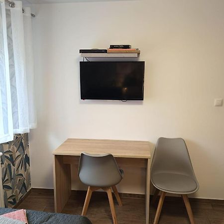 Apartament Japko Gliwice Bagian luar foto