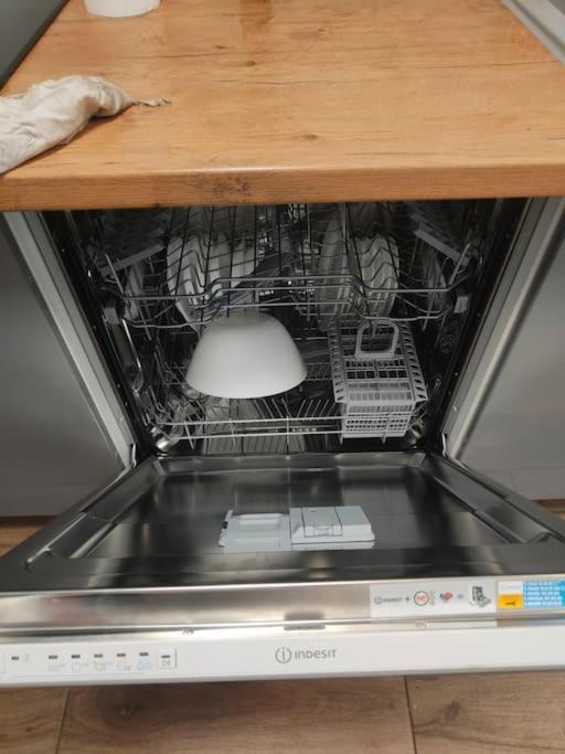Apartament Japko Gliwice Bagian luar foto