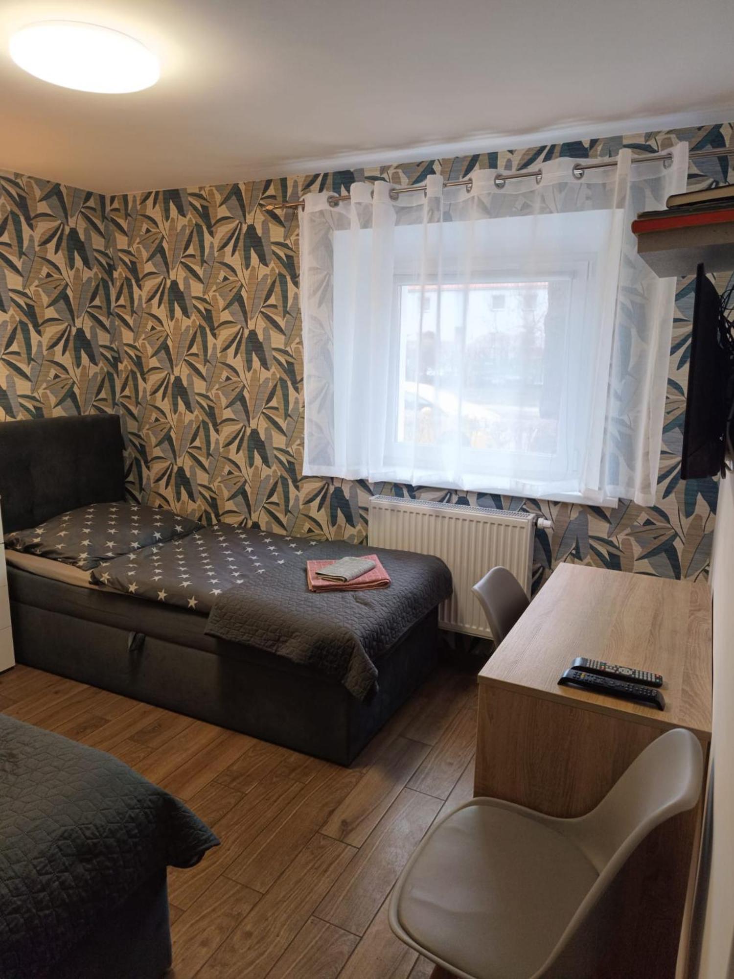 Apartament Japko Gliwice Bagian luar foto